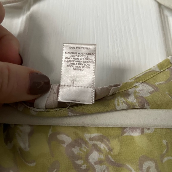 LOFT Large Blouse 💚🤎 Excellent used condition - Picture 4 of 7